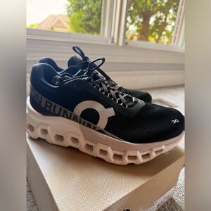 On cloudmonster 2 women’s shoes in 8.5